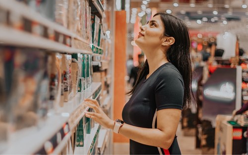 card-img-top How the pandemic altered consumer psyche and the retail landscape forever